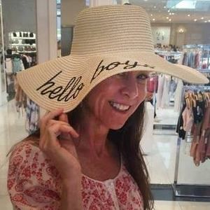 Meet your Posher, Anne